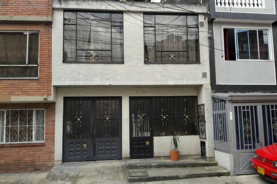 Bogotá D.C,Cundinamarca,Colombia,6 Bedrooms Bedrooms,3 BathroomsBathrooms,Casas,52 C,2,5378