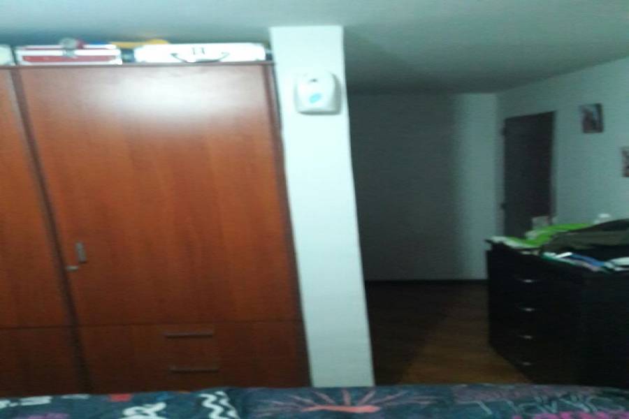 Bogotá D.C,Cundinamarca,Colombia,6 Bedrooms Bedrooms,3 BathroomsBathrooms,Casas,52 C,2,5378