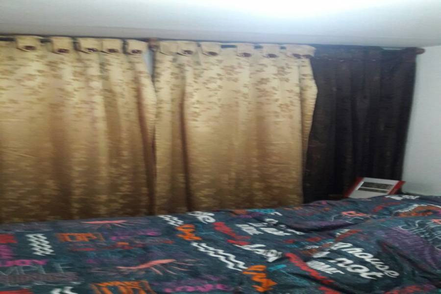 Bogotá D.C,Cundinamarca,Colombia,6 Bedrooms Bedrooms,3 BathroomsBathrooms,Casas,52 C,2,5378