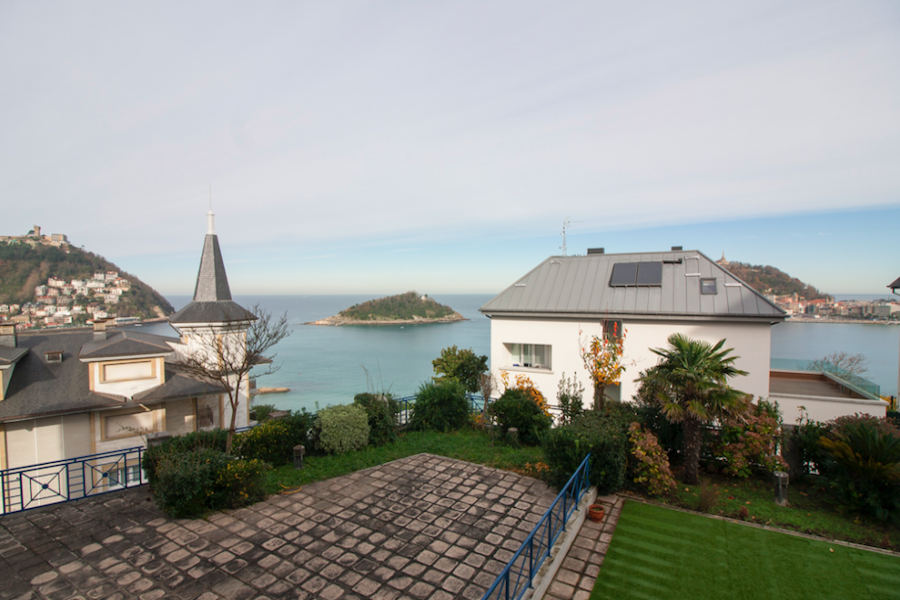 Donostia/San Sebastián,Guipúzcoa,España,4 Bedrooms Bedrooms,3 BathroomsBathrooms,Duplex-Triplex,duque de baena,5449