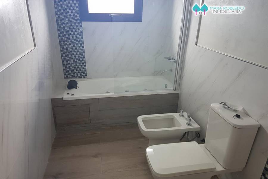 Costa Esmeralda,Buenos Aires,Argentina,4 Bedrooms Bedrooms,4 BathroomsBathrooms,Casas,GOLF 1,5498