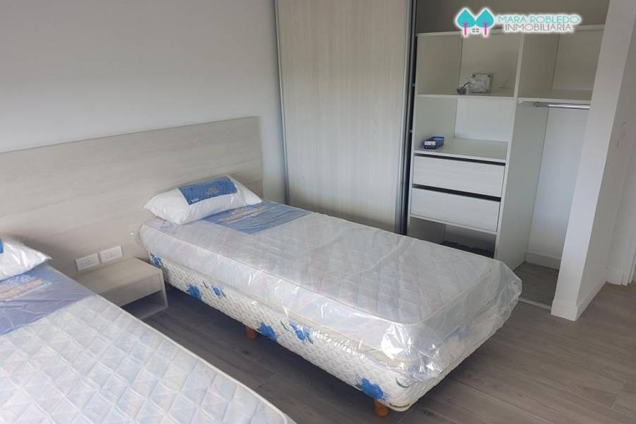 Costa Esmeralda,Buenos Aires,Argentina,4 Bedrooms Bedrooms,4 BathroomsBathrooms,Casas,GOLF 1,5498