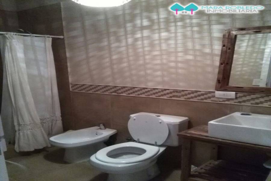 Costa Esmeralda,Buenos Aires,Argentina,4 Bedrooms Bedrooms,4 BathroomsBathrooms,Casas,GOLF 1 LOTE 91,5513