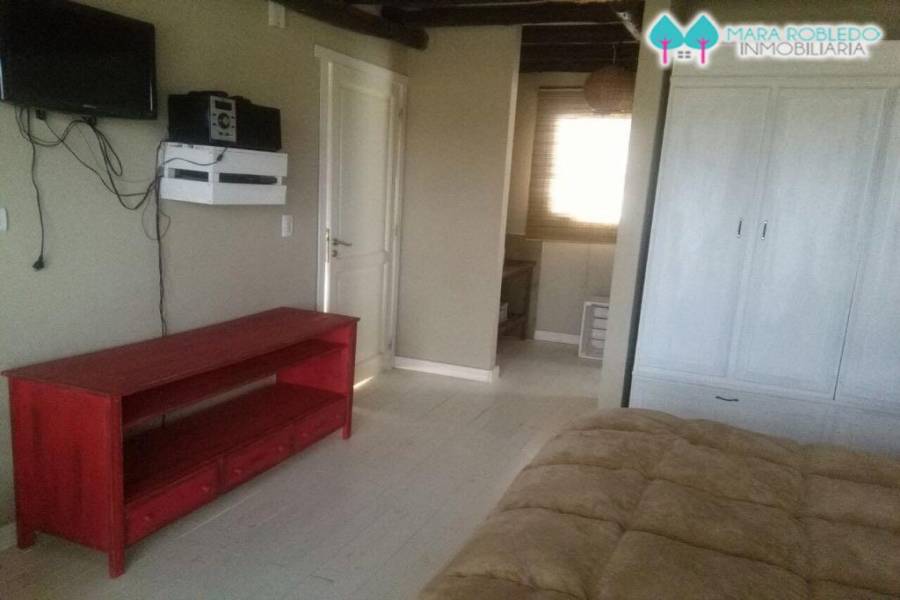 Costa Esmeralda,Buenos Aires,Argentina,4 Bedrooms Bedrooms,4 BathroomsBathrooms,Casas,GOLF 1 LOTE 91,5513