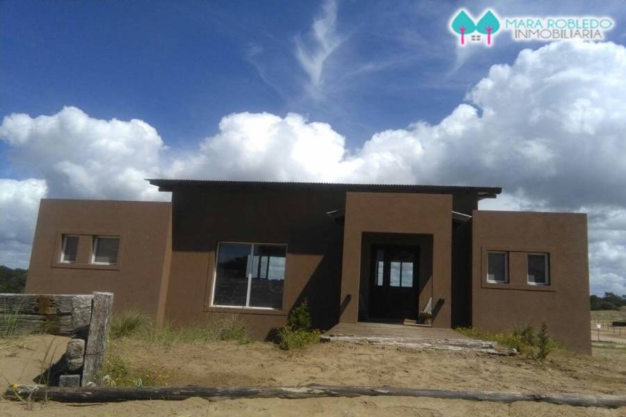 Costa Esmeralda,Buenos Aires,Argentina,4 Bedrooms Bedrooms,4 BathroomsBathrooms,Casas,GOLF 1 LOTE 91,5513
