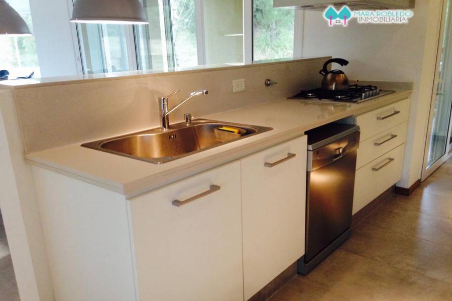 Costa Esmeralda,Buenos Aires,Argentina,6 Bedrooms Bedrooms,5 BathroomsBathrooms,Casas,GOLF 2 LOTE 290,5521