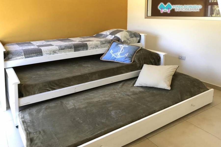 Costa Esmeralda,Buenos Aires,Argentina,4 Bedrooms Bedrooms,3 BathroomsBathrooms,Casas,GOLF 2 LOTE 370,5531