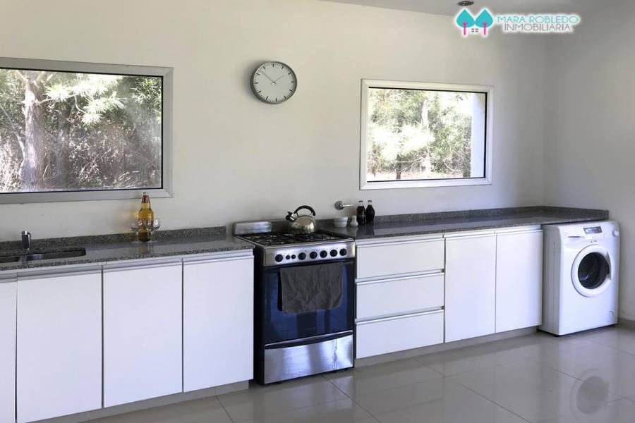 Costa Esmeralda,Buenos Aires,Argentina,4 Bedrooms Bedrooms,3 BathroomsBathrooms,Casas,GOLF 2 LOTE 370,5531