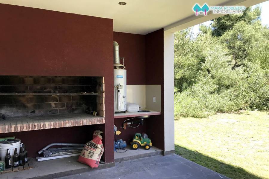 Costa Esmeralda,Buenos Aires,Argentina,4 Bedrooms Bedrooms,3 BathroomsBathrooms,Casas,GOLF 2 LOTE 370,5531