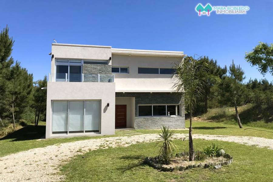 Costa Esmeralda,Buenos Aires,Argentina,4 Bedrooms Bedrooms,3 BathroomsBathrooms,Casas,GOLF 2 LOTE 370,5531