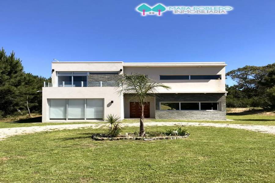 Costa Esmeralda,Buenos Aires,Argentina,4 Bedrooms Bedrooms,3 BathroomsBathrooms,Casas,GOLF 2 LOTE 370,5531