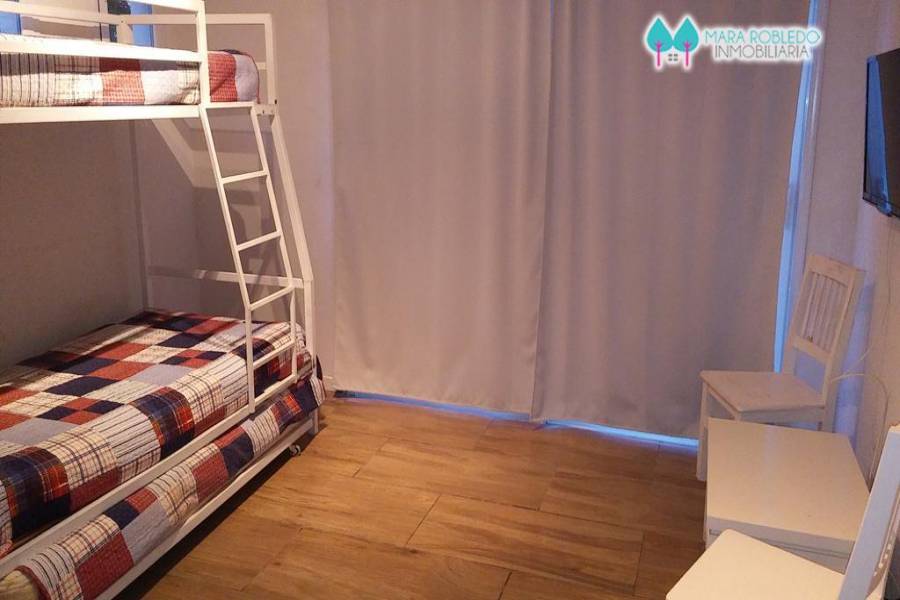 Costa Esmeralda,Buenos Aires,Argentina,4 Bedrooms Bedrooms,3 BathroomsBathrooms,Casas,GOLF 2 LOTE 387 ,5532