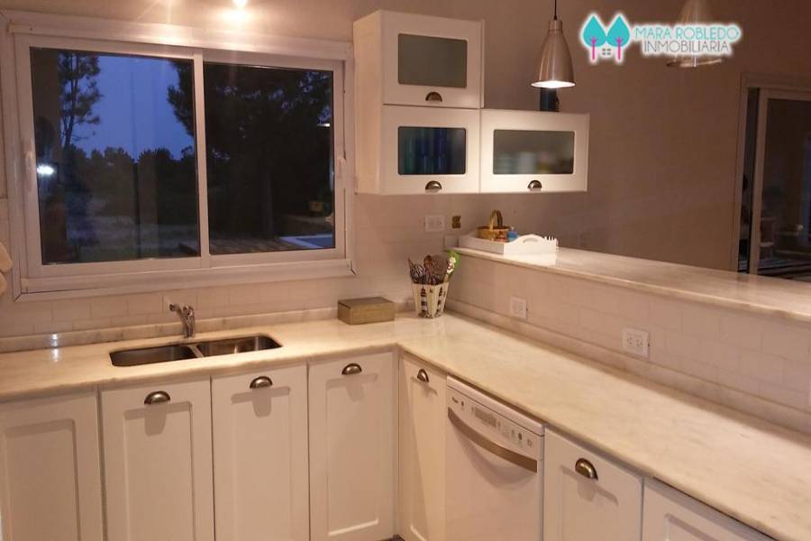 Costa Esmeralda,Buenos Aires,Argentina,4 Bedrooms Bedrooms,3 BathroomsBathrooms,Casas,GOLF 2 LOTE 387 ,5532