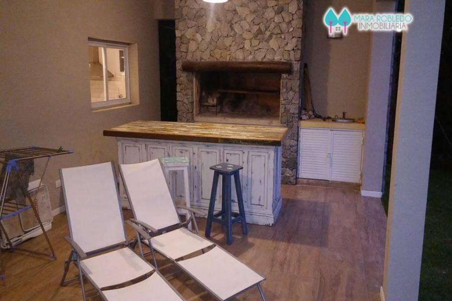 Costa Esmeralda,Buenos Aires,Argentina,4 Bedrooms Bedrooms,3 BathroomsBathrooms,Casas,GOLF 2 LOTE 387 ,5532