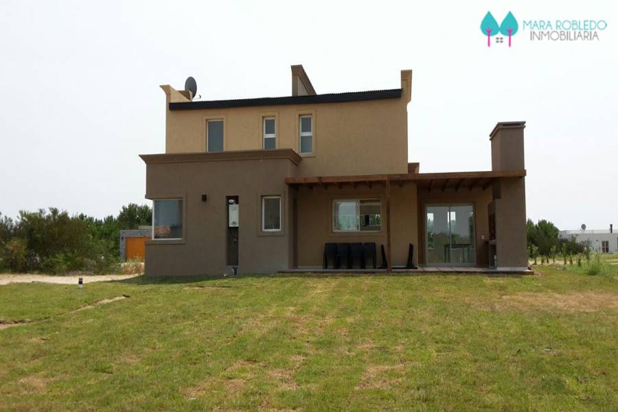 Costa Esmeralda,Buenos Aires,Argentina,4 Bedrooms Bedrooms,3 BathroomsBathrooms,Casas,GOLF 2 LOTE 518,5535