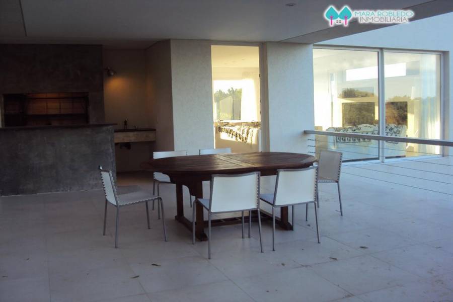 Costa Esmeralda,Buenos Aires,Argentina,4 Bedrooms Bedrooms,4 BathroomsBathrooms,Casas,GOLF 2 LOTE 578,5539