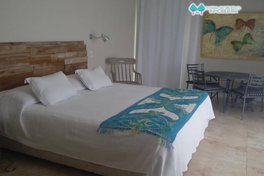 Costa Esmeralda,Buenos Aires,Argentina,4 Bedrooms Bedrooms,4 BathroomsBathrooms,Casas,GOLF 2 LOTE 579,5540