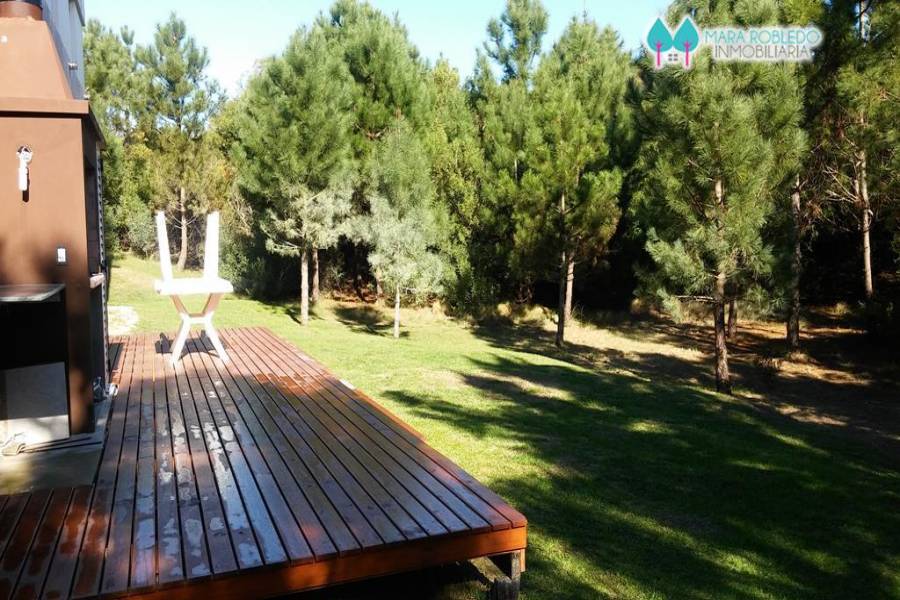 Costa Esmeralda,Buenos Aires,Argentina,4 Bedrooms Bedrooms,4 BathroomsBathrooms,Casas,GOLF 2 LOTE 640,5543