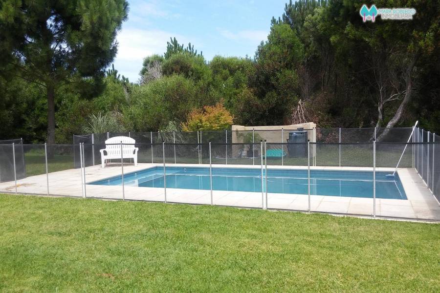 Costa Esmeralda,Buenos Aires,Argentina,4 Bedrooms Bedrooms,4 BathroomsBathrooms,Casas,RESIDENCIAL 1 # 334 ,5549