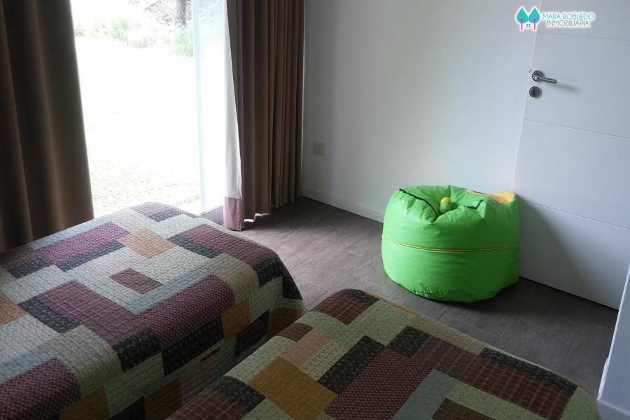 Costa Esmeralda,Buenos Aires,Argentina,4 Bedrooms Bedrooms,4 BathroomsBathrooms,Casas,RESIDENCIAL 1 # 334 ,5549