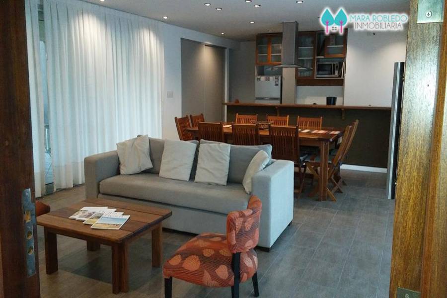 Costa Esmeralda,Buenos Aires,Argentina,4 Bedrooms Bedrooms,4 BathroomsBathrooms,Casas,RESIDENCIAL 1 # 334 ,5549