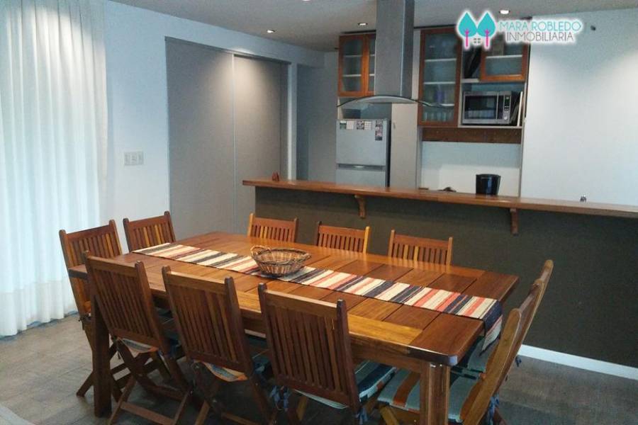 Costa Esmeralda,Buenos Aires,Argentina,4 Bedrooms Bedrooms,4 BathroomsBathrooms,Casas,RESIDENCIAL 1 # 334 ,5549