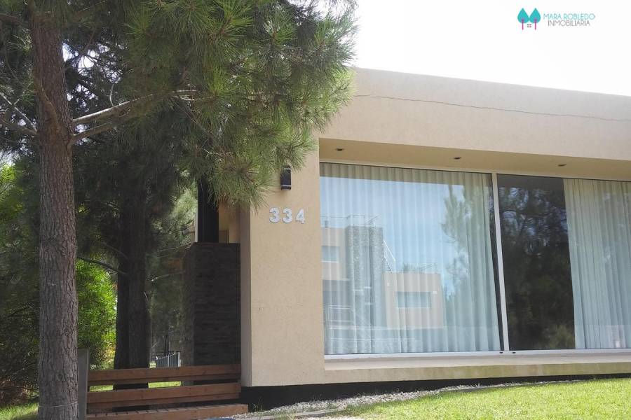 Costa Esmeralda,Buenos Aires,Argentina,4 Bedrooms Bedrooms,4 BathroomsBathrooms,Casas,RESIDENCIAL 1 # 334 ,5549