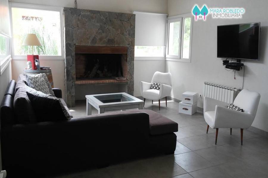 Costa Esmeralda,Buenos Aires,Argentina,3 Bedrooms Bedrooms,3 BathroomsBathrooms,Casas,RESIDENCIAL 1 LOTE 146,5552