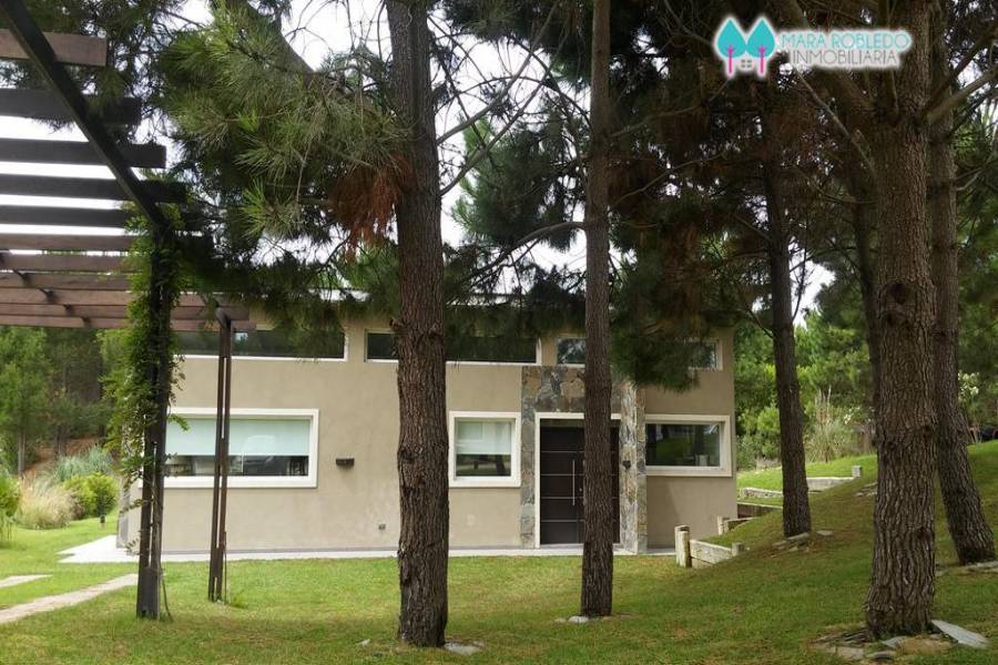 Costa Esmeralda,Buenos Aires,Argentina,3 Bedrooms Bedrooms,3 BathroomsBathrooms,Casas,RESIDENCIAL 1 LOTE 146,5552