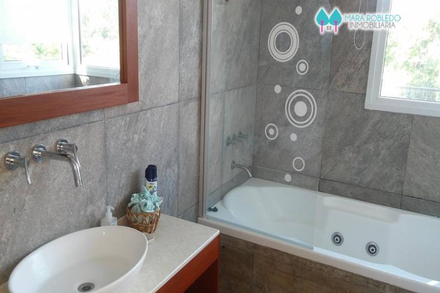 Costa Esmeralda,Buenos Aires,Argentina,4 Bedrooms Bedrooms,3 BathroomsBathrooms,Casas,RESIDENCIAL 1 LOTE 212,5556