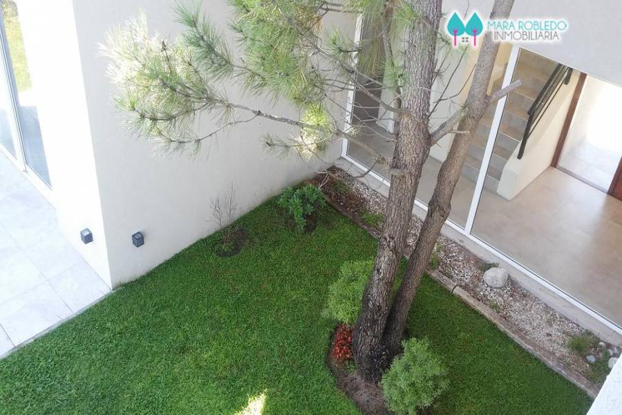 Costa Esmeralda,Buenos Aires,Argentina,4 Bedrooms Bedrooms,3 BathroomsBathrooms,Casas,RESIDENCIAL 1 LOTE 212,5556