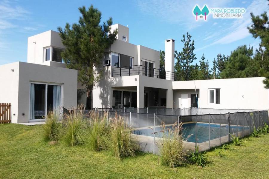 Costa Esmeralda,Buenos Aires,Argentina,4 Bedrooms Bedrooms,3 BathroomsBathrooms,Casas,RESIDENCIAL 1 LOTE 212,5556