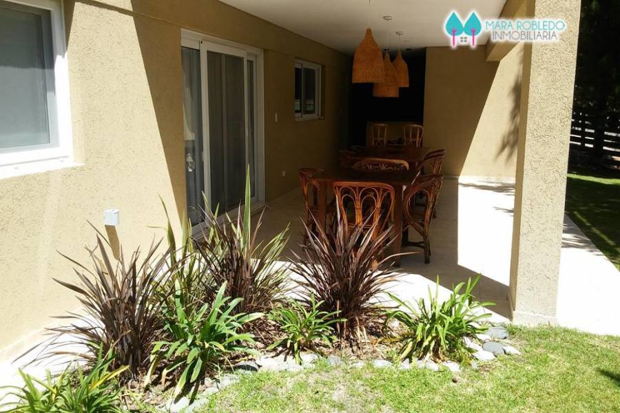 Costa Esmeralda,Buenos Aires,Argentina,5 Bedrooms Bedrooms,6 BathroomsBathrooms,Casas,RESIDENCIAL 1 LOTE 232,5559