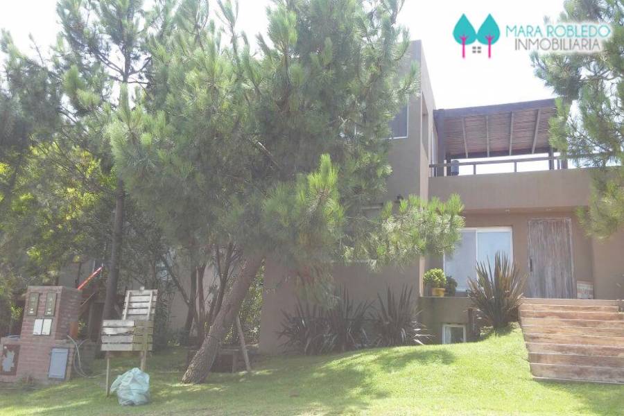 Costa Esmeralda,Buenos Aires,Argentina,5 Bedrooms Bedrooms,4 BathroomsBathrooms,Casas,RESIDENCIAL 1 LOTE 34,5565