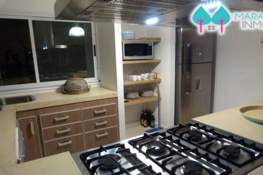 Costa Esmeralda,Buenos Aires,Argentina,5 Bedrooms Bedrooms,4 BathroomsBathrooms,Casas,RESIDENCIAL 1 LOTE 34,5565