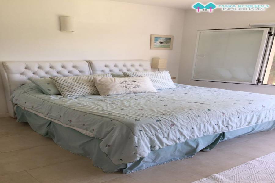 Costa Esmeralda,Buenos Aires,Argentina,5 Bedrooms Bedrooms,4 BathroomsBathrooms,Casas,RESIDENCIAL 1 LOTE 34,5565