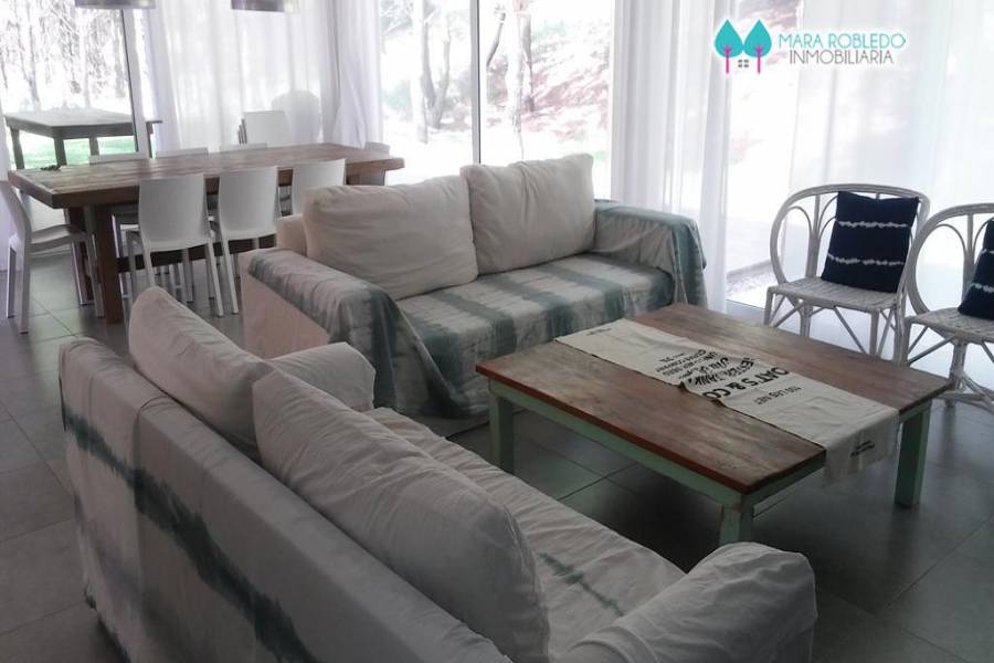 Costa Esmeralda,Buenos Aires,Argentina,3 Bedrooms Bedrooms,3 BathroomsBathrooms,Casas,RESIDENCIAL 1 LOTE 351,5567