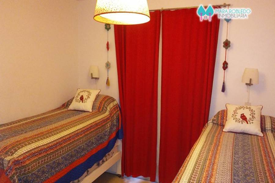 Costa Esmeralda,Buenos Aires,Argentina,4 Bedrooms Bedrooms,5 BathroomsBathrooms,Casas,RESIDENCIAL 1 LOTE 566,5573