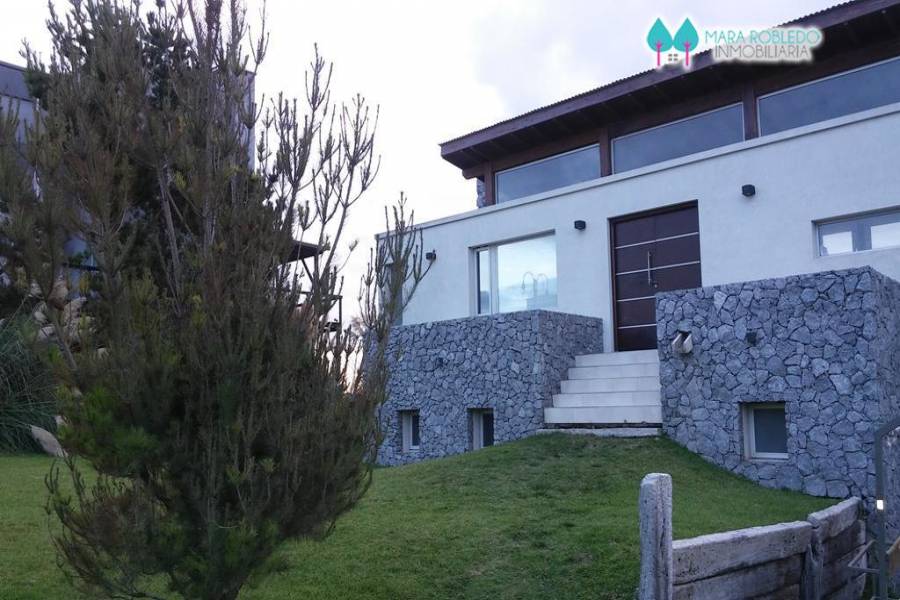 Costa Esmeralda,Buenos Aires,Argentina,4 Bedrooms Bedrooms,5 BathroomsBathrooms,Casas,RESIDENCIAL 1 LOTE 566,5573