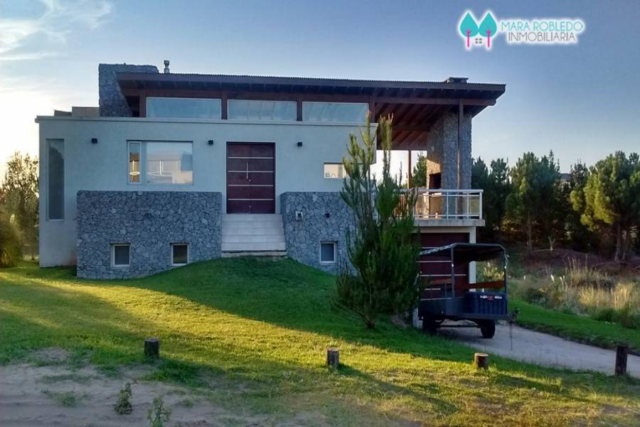 Costa Esmeralda,Buenos Aires,Argentina,4 Bedrooms Bedrooms,5 BathroomsBathrooms,Casas,RESIDENCIAL 1 LOTE 566,5573