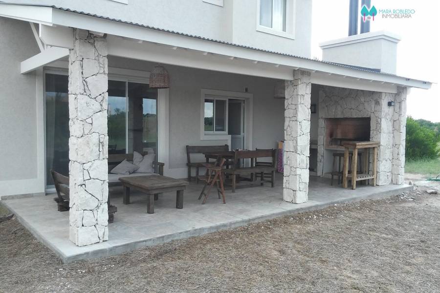 Costa Esmeralda,Buenos Aires,Argentina,4 Bedrooms Bedrooms,4 BathroomsBathrooms,Casas,RESIDENCIAL 1 LOTE 591,5578