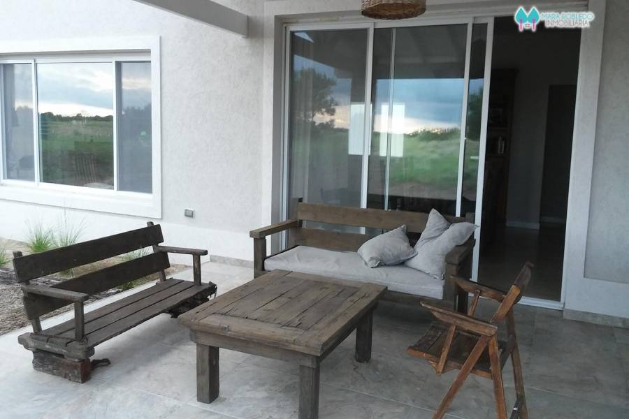 Costa Esmeralda,Buenos Aires,Argentina,4 Bedrooms Bedrooms,4 BathroomsBathrooms,Casas,RESIDENCIAL 1 LOTE 591,5578