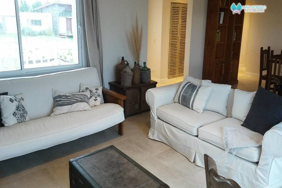 Costa Esmeralda,Buenos Aires,Argentina,4 Bedrooms Bedrooms,4 BathroomsBathrooms,Casas,RESIDENCIAL 1 LOTE 591,5578