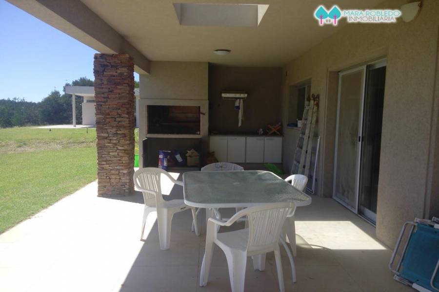 Costa Esmeralda,Buenos Aires,Argentina,2 Bedrooms Bedrooms,2 BathroomsBathrooms,Casas,RESIDENCIAL 1 LOTE 656,5584