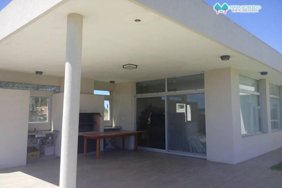 Costa Esmeralda,Buenos Aires,Argentina,3 Bedrooms Bedrooms,2 BathroomsBathrooms,Casas,RESIDENCIAL 1 LOTE 657,5585