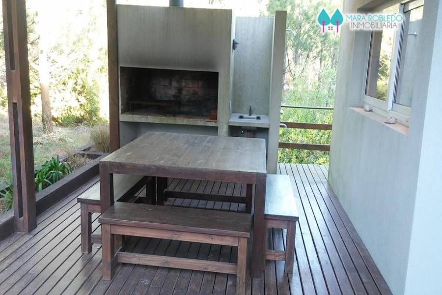 Costa Esmeralda,Buenos Aires,Argentina,4 Bedrooms Bedrooms,3 BathroomsBathrooms,Casas,RESIDENCIAL 1 LOTE 95,5587
