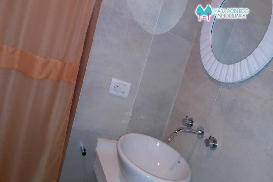 Costa Esmeralda,Buenos Aires,Argentina,4 Bedrooms Bedrooms,3 BathroomsBathrooms,Casas,RESIDENCIAL 1 LOTE 95,5587