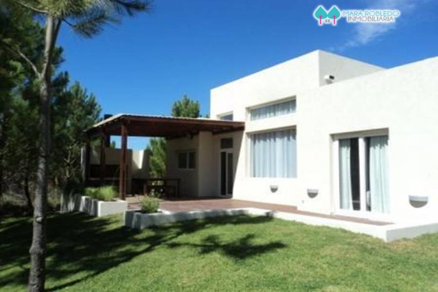 Costa Esmeralda,Buenos Aires,Argentina,4 Bedrooms Bedrooms,3 BathroomsBathrooms,Casas,RESIDENCIAL 1 LOTE 95,5587