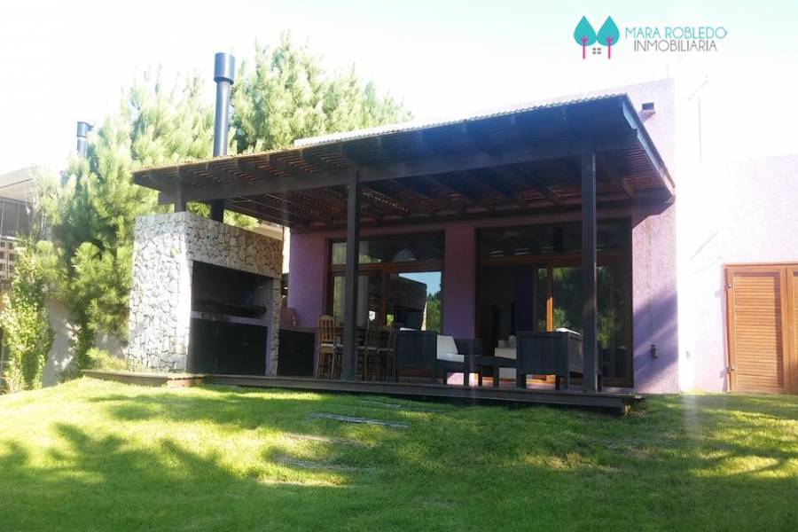 Costa Esmeralda,Buenos Aires,Argentina,4 Bedrooms Bedrooms,3 BathroomsBathrooms,Casas,RESIDENCIAL 2 LOTE 139,5590