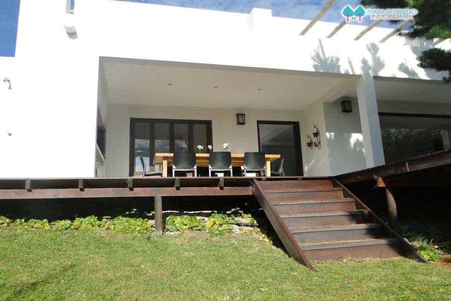 Costa Esmeralda,Buenos Aires,Argentina,4 Bedrooms Bedrooms,3 BathroomsBathrooms,Casas,SENDEROS 1 LOTE 114,5596